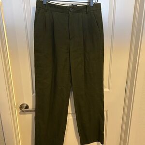 Women’s Banana Republic Linen Olive Green trousers